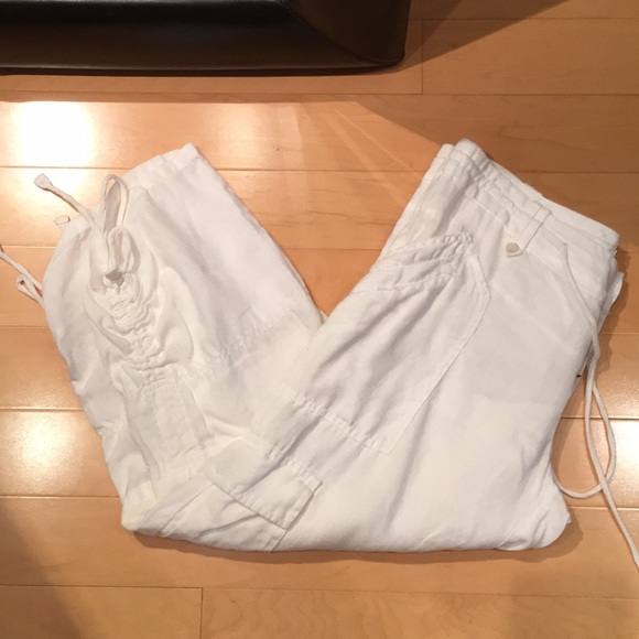 Joie Pants - Cropped Joie linen cargo pants in white size 0